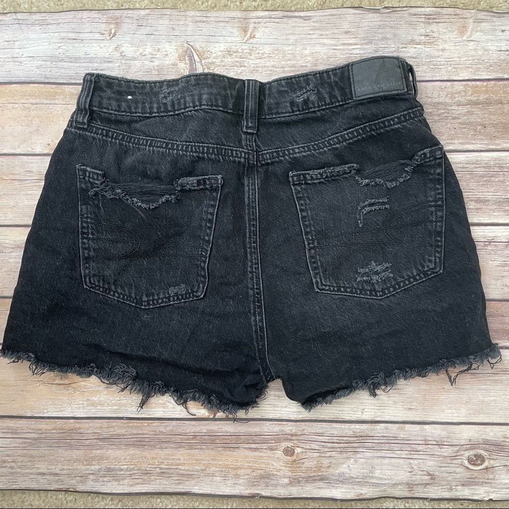 American Eagle Black Denim Shorts - Picture 4 of 7